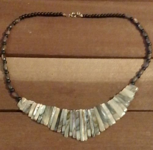 Mother pearl beaded - of, pearl/beaded
