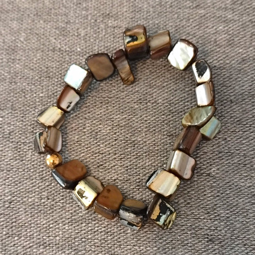 Beaded stretch bracelet brown - beaded,